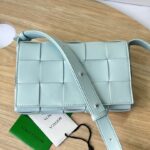 보테가 (징) 클러치 미니 민트 578004