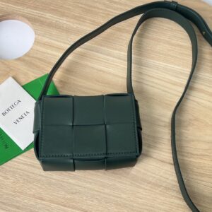 보테가 (징) 미니 카세트 백 그린 666688