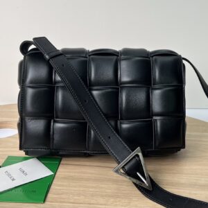 보테가 (징) 카세트 백 블랙 70094