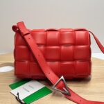 보테가 (징) 카세트 백 레드 70094