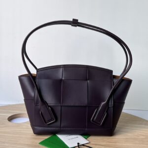 보테가 (징) 아르코 33 핸드백 모던 디자인 브라운 575941