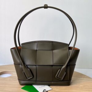 보테가 (징) 아르코 33 핸드백 모던 디자인 올리브 575941