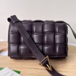 보테가 (징) 카세트 백 미디움 브라운 70094