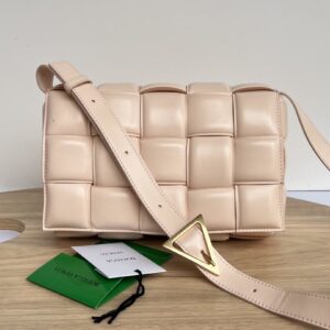 보테가 (징) 클러치백 핑크 70094