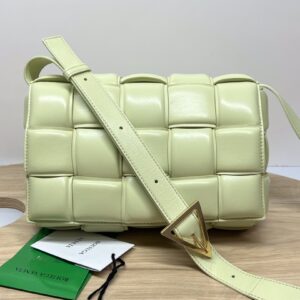 보테가 (징) 카세트 백 핑크 70094