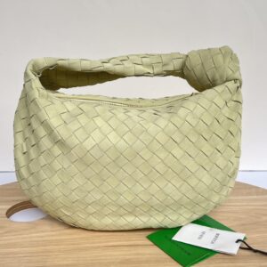 보테가 (징) 조디 미디움 라이트 그린 양가죽 백 690225