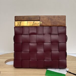 보테가 (징) 클래식 편직 가방 브라운 나파 가죽 70394