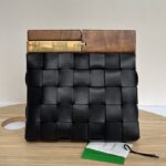 보테가 (징) 클래식 편직 가방 블랙70394