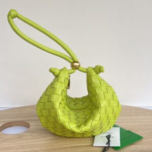 보테가 (징) 클러치백 라임 그린 701023