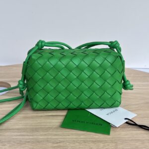 보테가 (징) 업그레이드 버전 더블 지퍼 편직 사각백 그린 P800