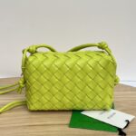 보테가 (징) 업그레이드 버전 더블 지퍼 편직 사각백 라임680254