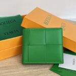 보테가 (징) 대편직 반지갑 남녀공용 원단 소가죽 그린 649603