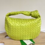 보테가 (징) 조디 미디움 라임 양가죽 백 690225