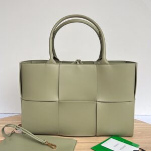 보테가 (징) 미니 토트백 올리브색 652876