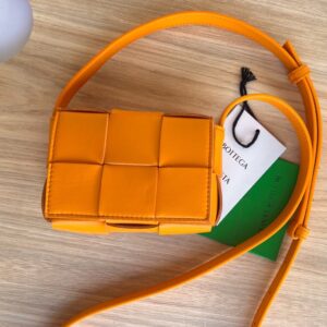 보테가 (징) 미니 카세트 백 오렌지