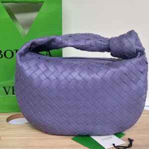 보테가 베네타 (징) 조디 미디움 퍼플 양가죽 백 690225