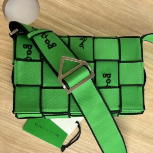 보테가 (징) 체인 크로스백 그린 680513