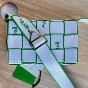 보테가 (징) 520 웹빙 백 화이트 그린 680513