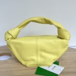 보테가 (징) 미니백 소가죽 마카롱 노랑 629635