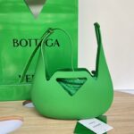 보테가 (징) 오벌 숄더백 그린 696920