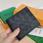 보테가 (징) 중간 너비 편직 단지갑 블랙 605721