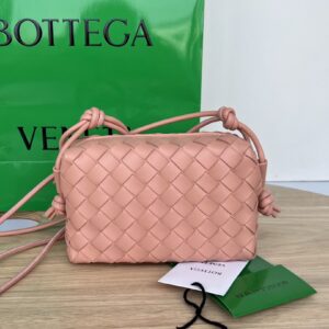 보테가 (징) 업그레이드 버전 더블 지퍼 편직 사각백 핑크 680254