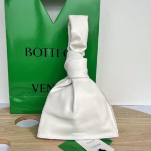 보테가 (징) 미니백 화이트 652001