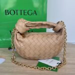 보테가 (징) 조디 체인백 베이지 709562