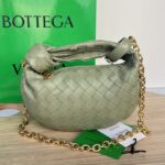 보테가 (징) 조디 체인 미디움 그린 양가죽 백 709562