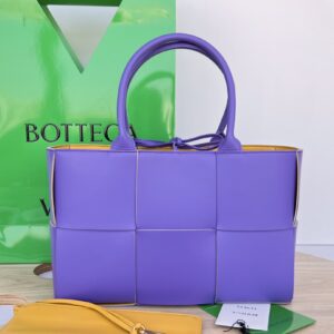 보테가 (징) 미니 토트 백 퍼플 소가죽