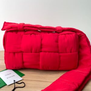 보테가 (징) 카세트 나일론 토푸백 레드 628951