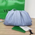 보테가 (징) 클러치 미니 블루 데님 양가죽 백 576227