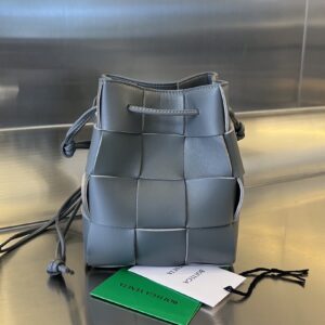보테가 (징) 버킷백 그레이 680218