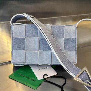 보테가 (징) 파우치 블루 데님 백 708768