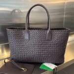 보테가 (징) 카바트 대형 쇼핑백 브라운 608811