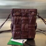 보테가 (징) 물통 주름형 가방 버건디 717187