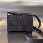 보테가 (징) 클러치백 블랙 578004