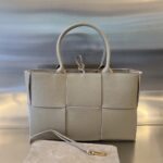 보테가 (징) 미니 토트백 아이보리 652867