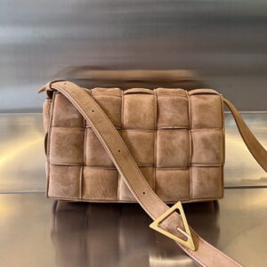 보테가 (징) 카세트 양가죽 미디움 그린 70094