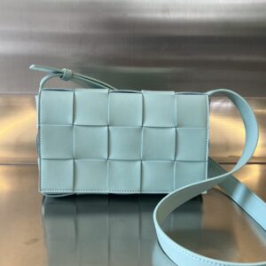 보테가 (징) 카세트 매트릭스 숄더백 민트 578004