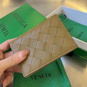 보테가 (징) 명함지갑 고급스러운 소가죽 베이지 605720