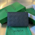 보테가 (징) 명함지갑 수입 소가죽 블랙 605720