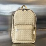 보테가 (징) 클래식 편직 공예 소가죽 백팩 베이지 730728