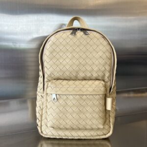 보테가 (징) 클래식 편직 공예 소가죽 백팩 베이지 730728