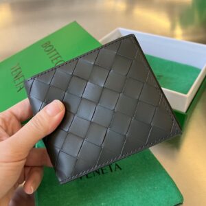 보테가 (징) 중간 폭 편직 단지갑 블랙 605721