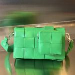 보테가 (징) 남녀공용 2합1 슬링백 그린 741777