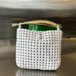 보테가 (징) 새틴 손잡이 위빙 백 화이트 731166