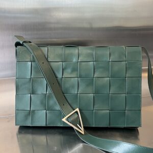 보테가 (징) 카세트 삼각扣 오일 왁스 소가죽 백 그린 691407