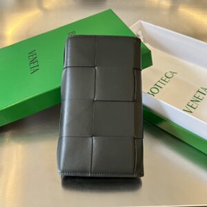 보테가 (징) 남성 대형 체크 접이식 지갑 소가죽 그레이 679845