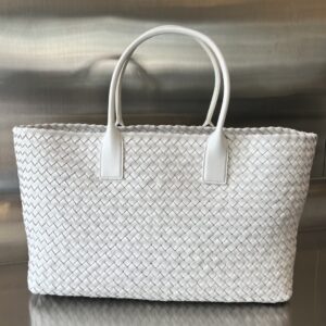 보테가 (징) 카바트 대형 쇼핑백 화이트 608811